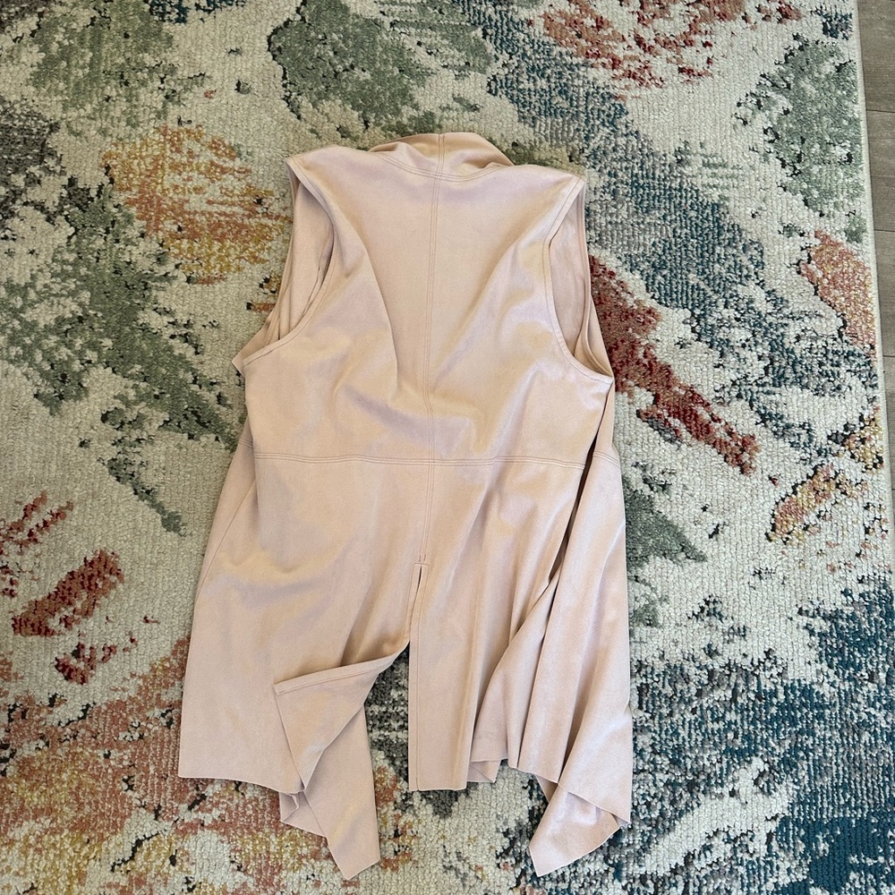 New Premise Women’s Faux Leather Suede Dusty Pink Vest Jacket Size Small - Picture 15 of 16